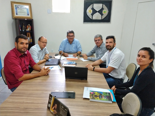 Prefeito de Cuité se reúne com representantes da Energisa